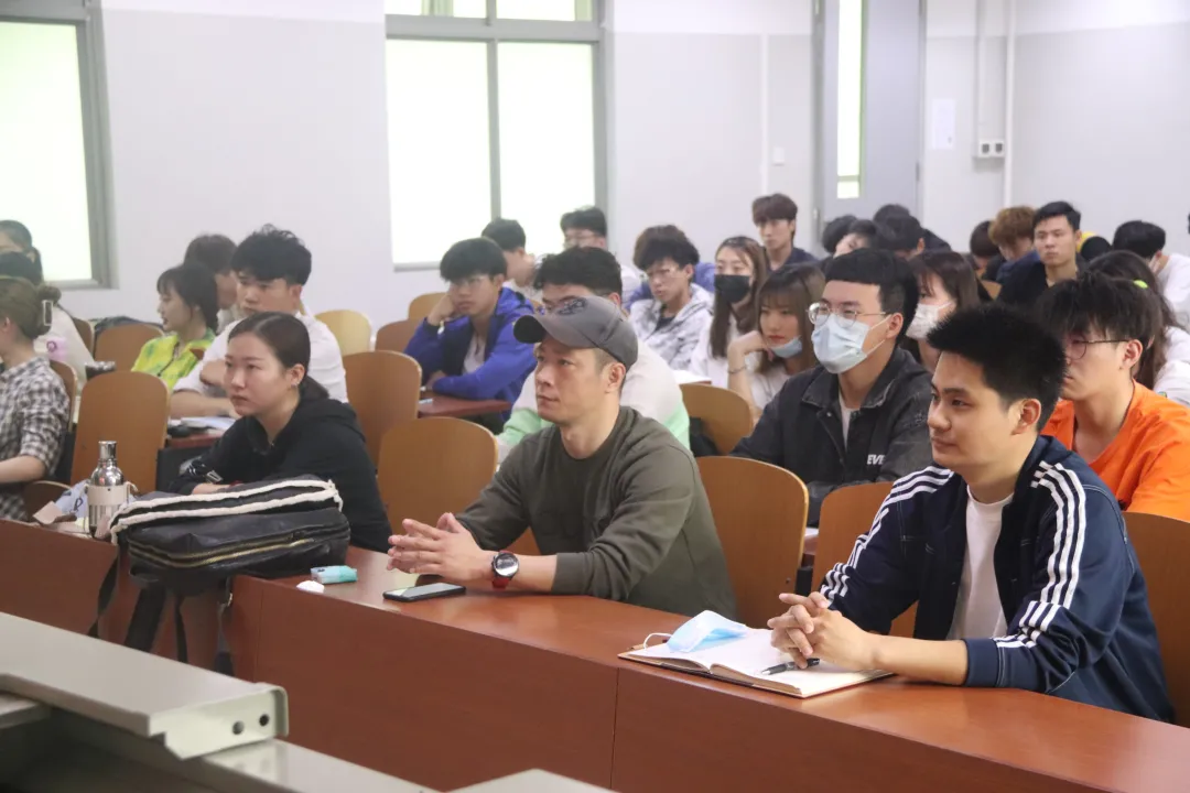 c91330042db84204bdd103cc3e1c8b58.png 图片3.png